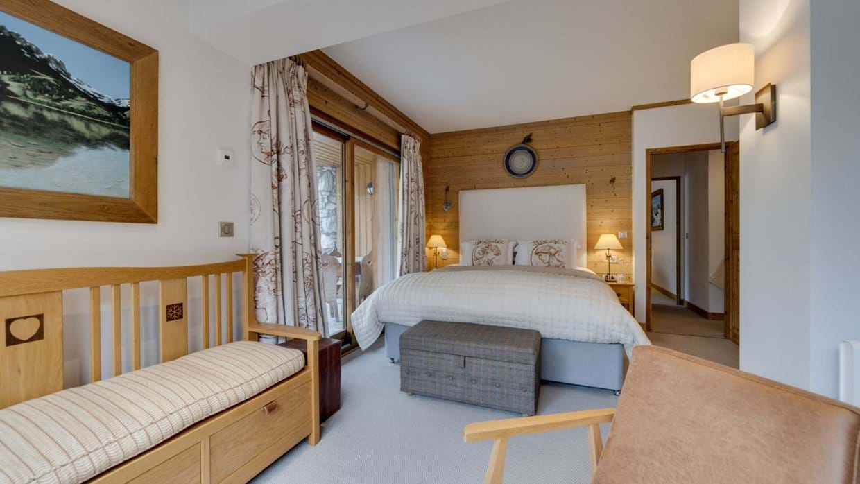 Chalet Elephant Blanc