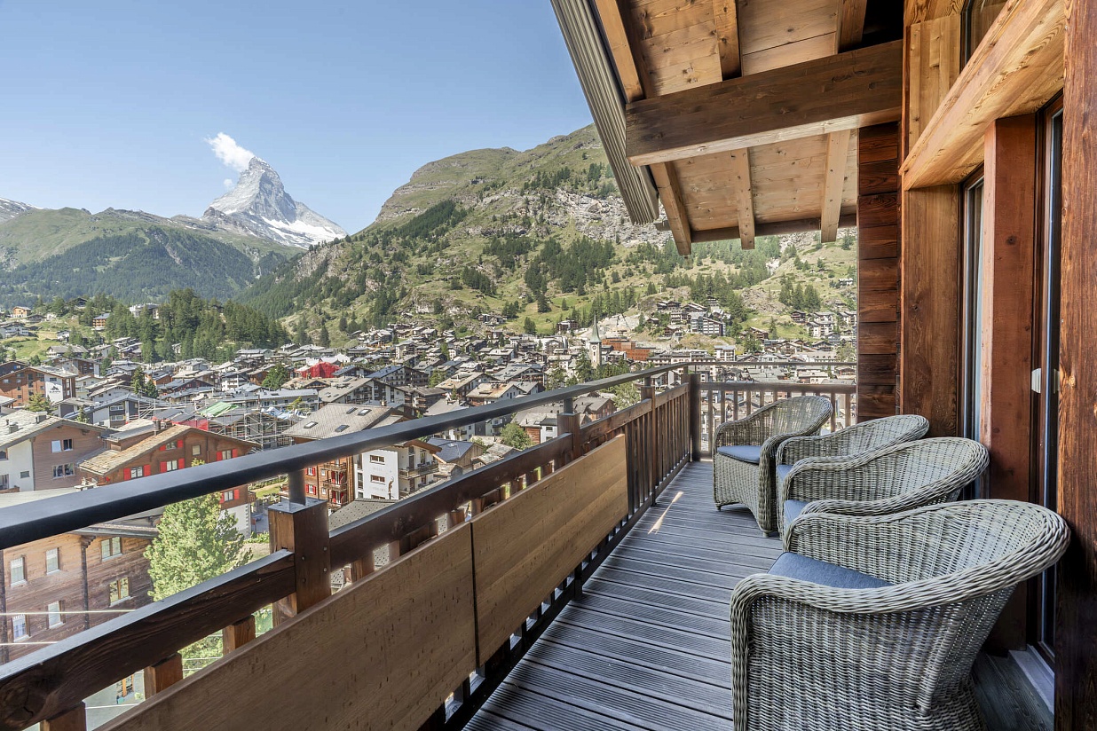 Penthouse Neve